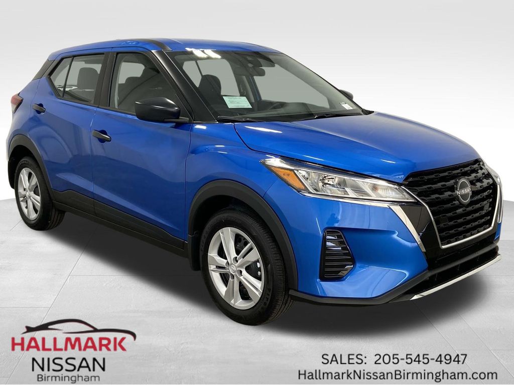 2025 Nissan Kicks Play S