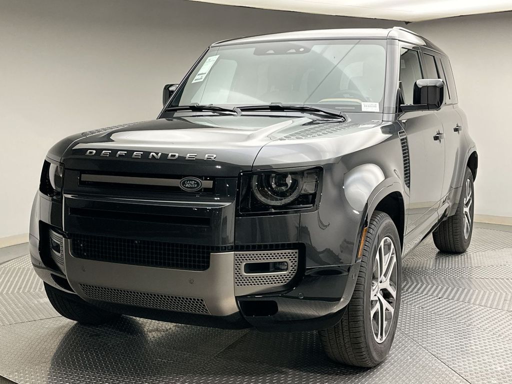 2025 Land Rover Defender 110 -
                Paramus, NJ