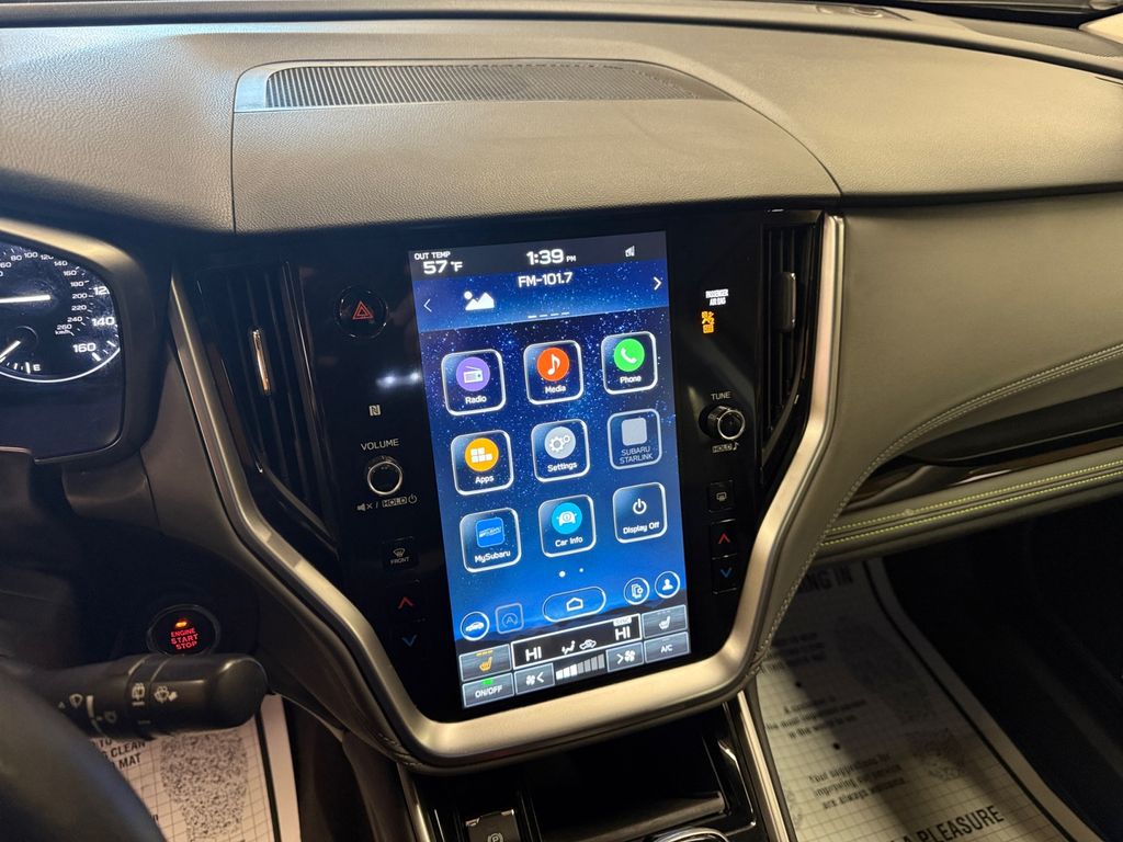 2024 Subaru Outback Onyx Edition photo