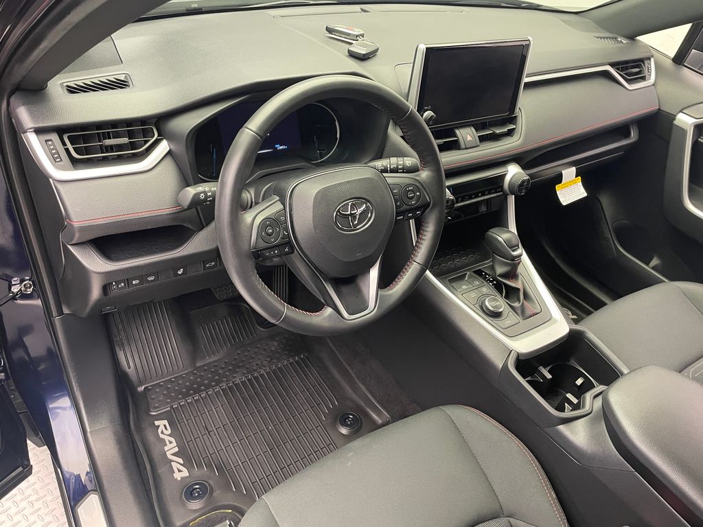 2023 Toyota RAV4 Prime SE 11