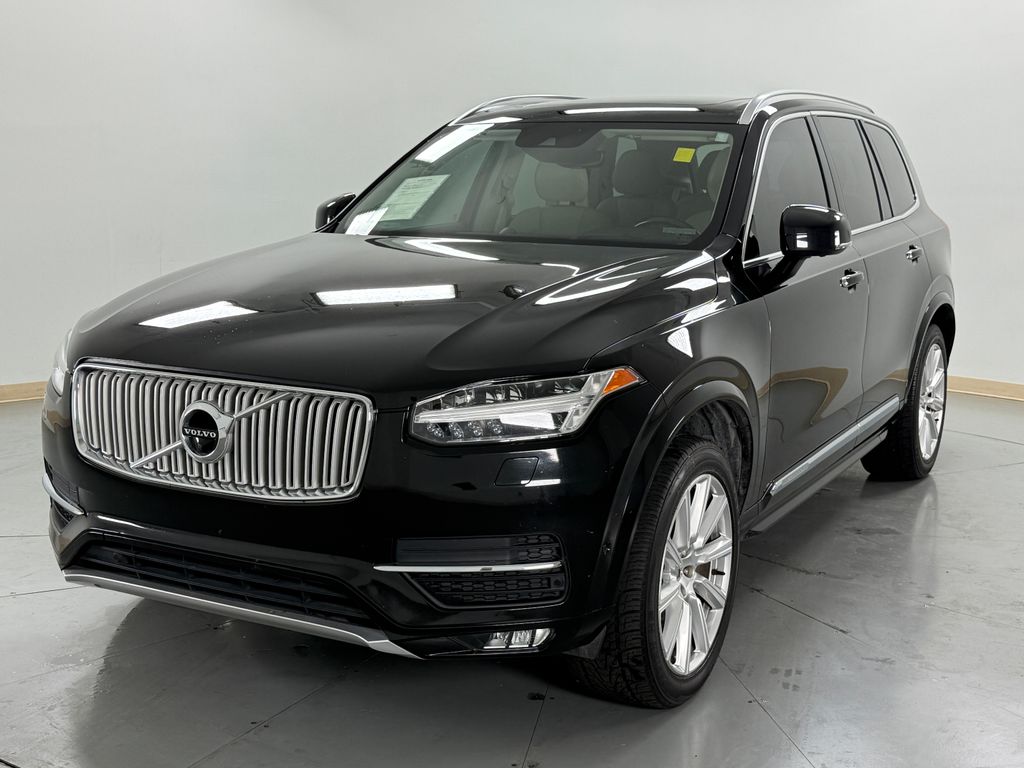 2018 Volvo XC90 T6 Inscription