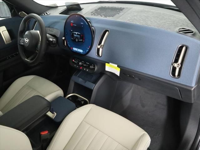 Thumbnail: 2025 MINI Cooper Countryman - 16