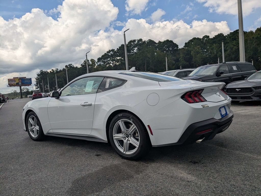 2026 Ford Mustang EcoBoost Fastback