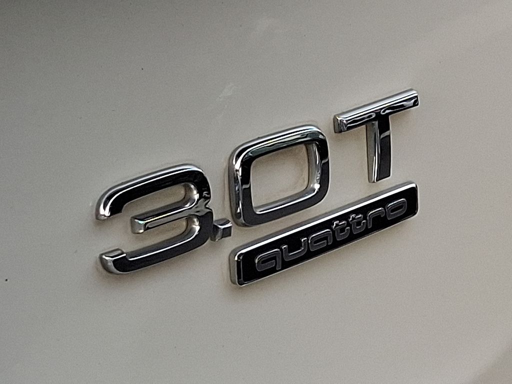 Thumbnail: 2015 Audi Q5 - 30