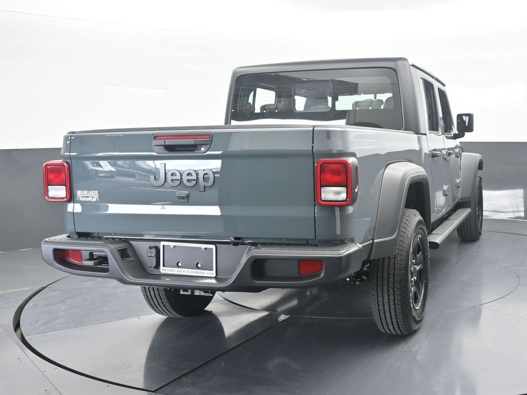 New 2026 anvil clearcoat Jeep Sport image 5