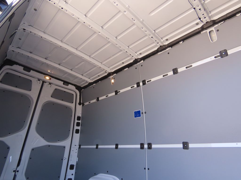 Thumbnail: 2025 Mercedes-Benz Sprinter - 26