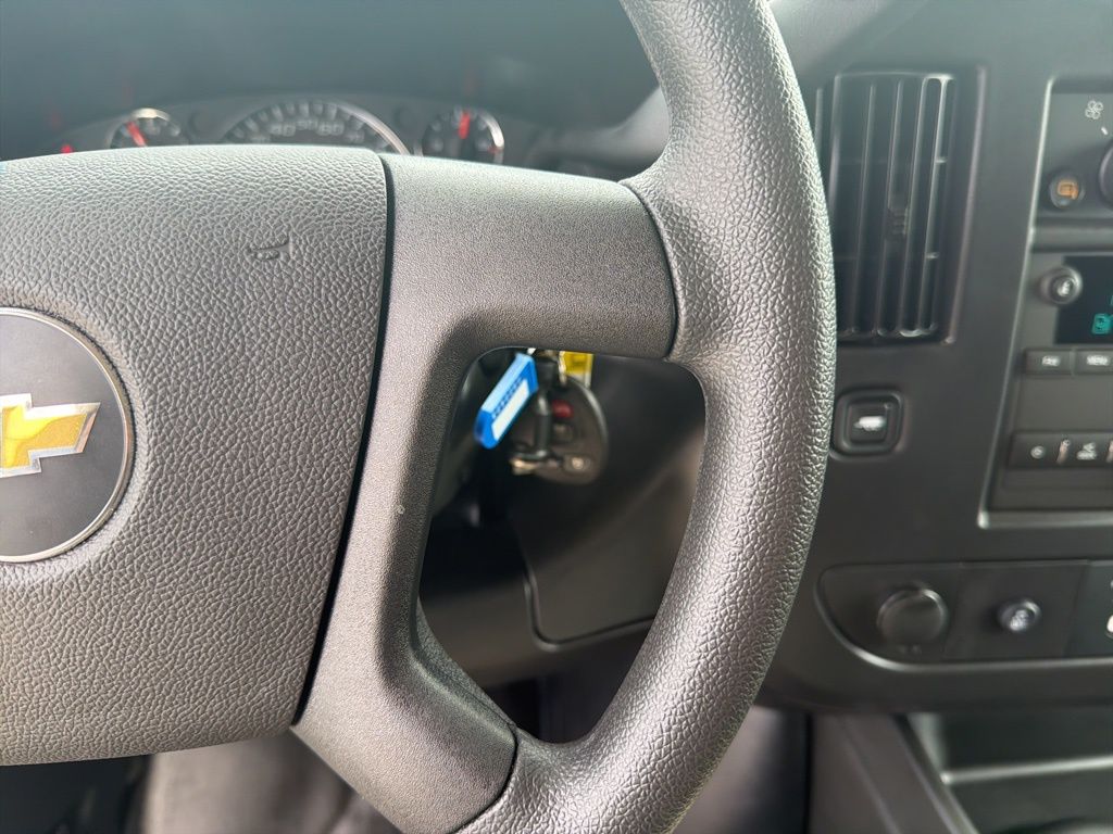 2026 Chevrolet Express Cargo 2500 Extended Wheelbase, WT, RWD