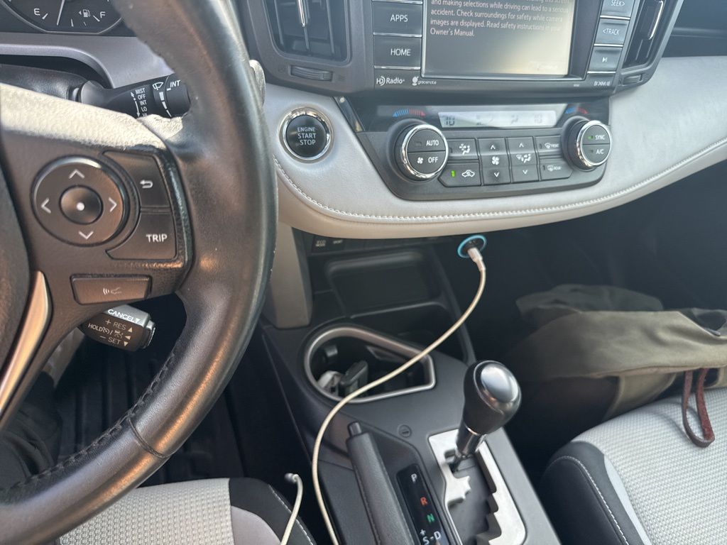 Thumbnail: 2018 Toyota RAV4 - 5