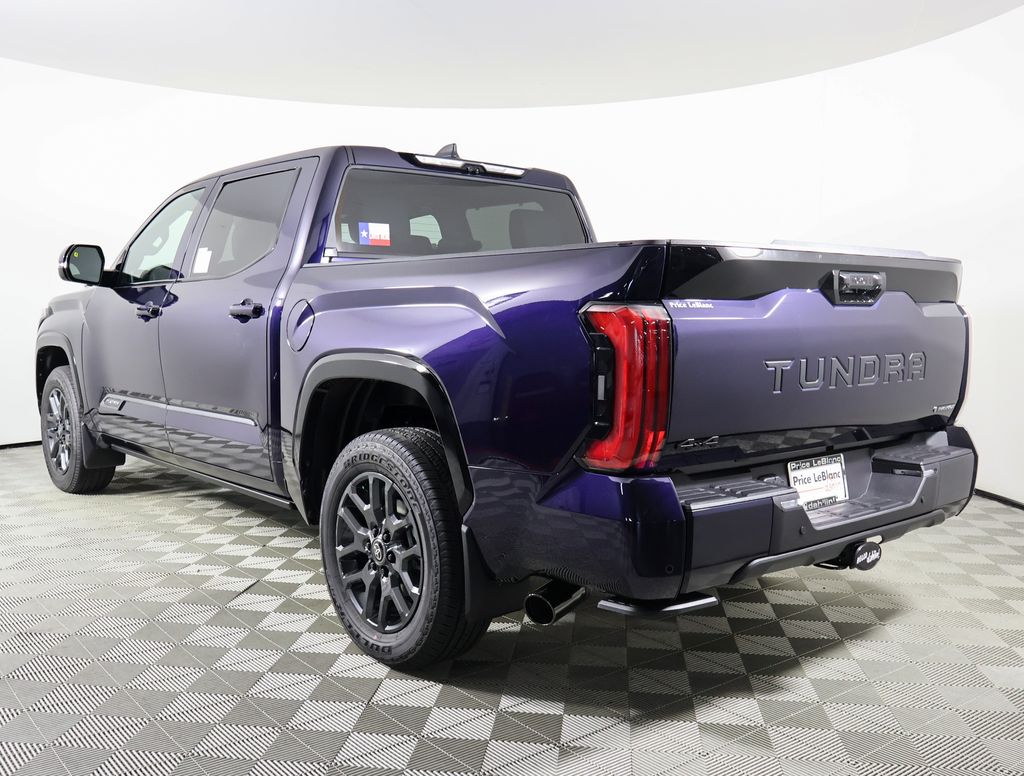 2025 Toyota Tundra Platinum CrewMax photo 4