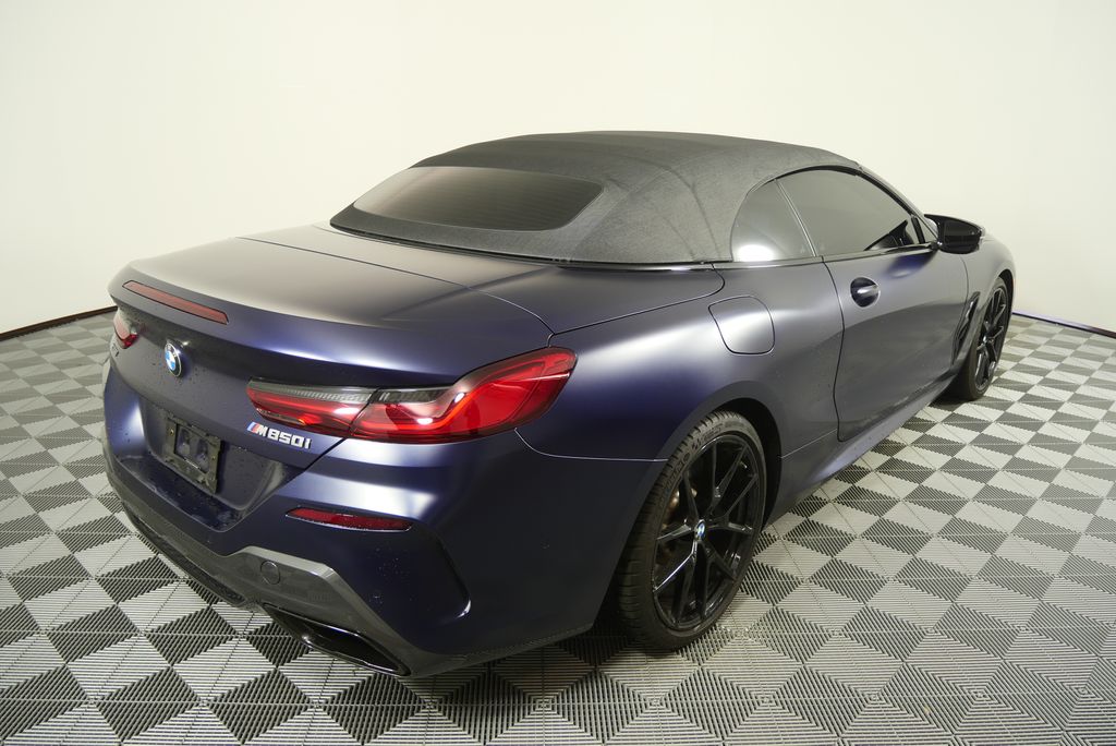 Thumbnail: 2023 BMW 8 Series - 4