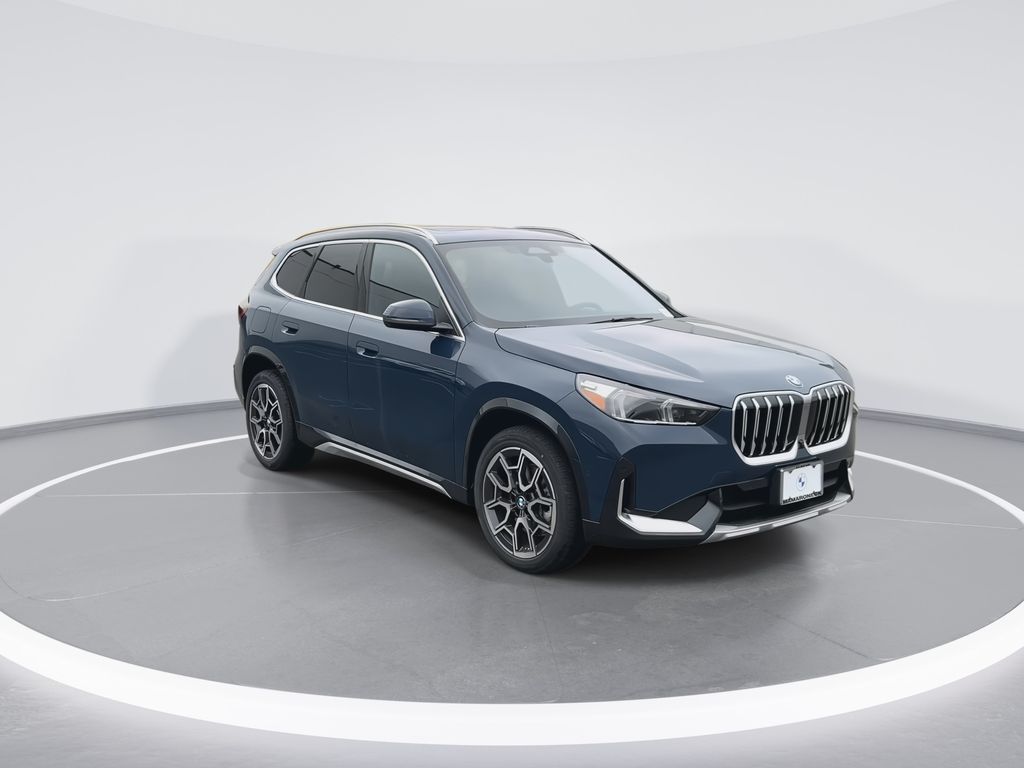 Thumbnail: 2026 BMW X1 - 2