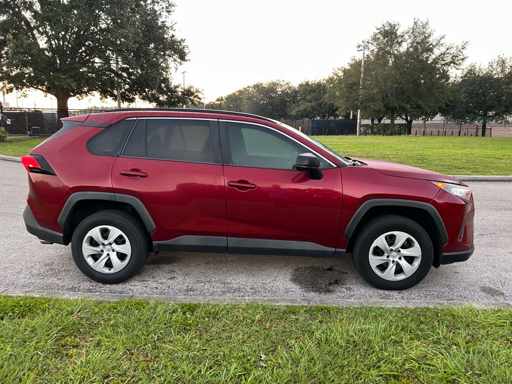 Thumbnail: 2020 Toyota RAV4 - 6
