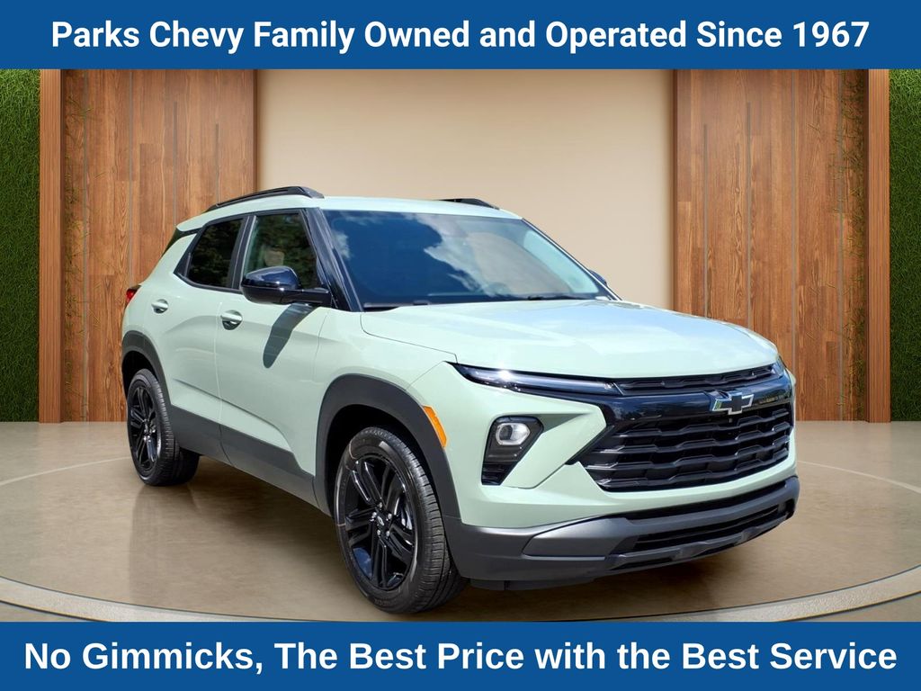 Green 2026 Chevrolet Trailblazer SUV / Crossover Front-Wheel Drive Continuously Variable Transmission