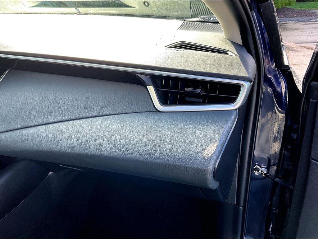 2024 Toyota Corolla — photo 13