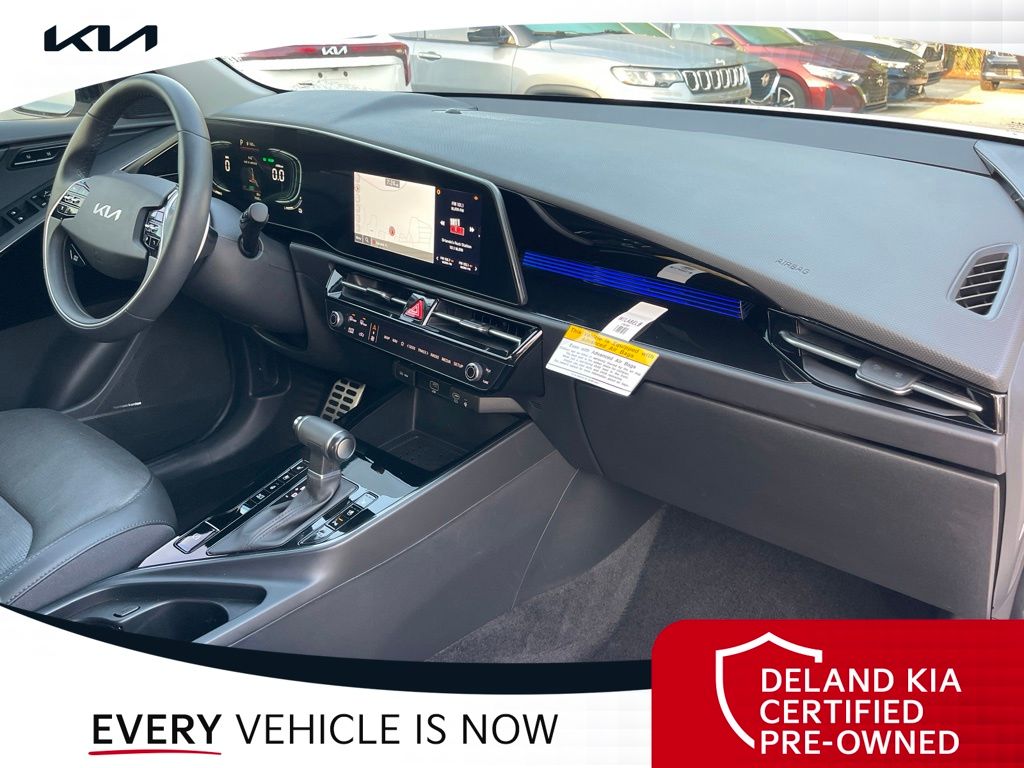 Used 2024 Kia Niro SUV