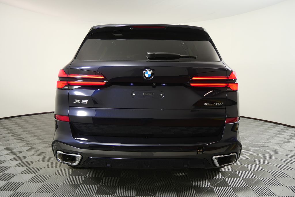Thumbnail: 2026 BMW X5 - 4