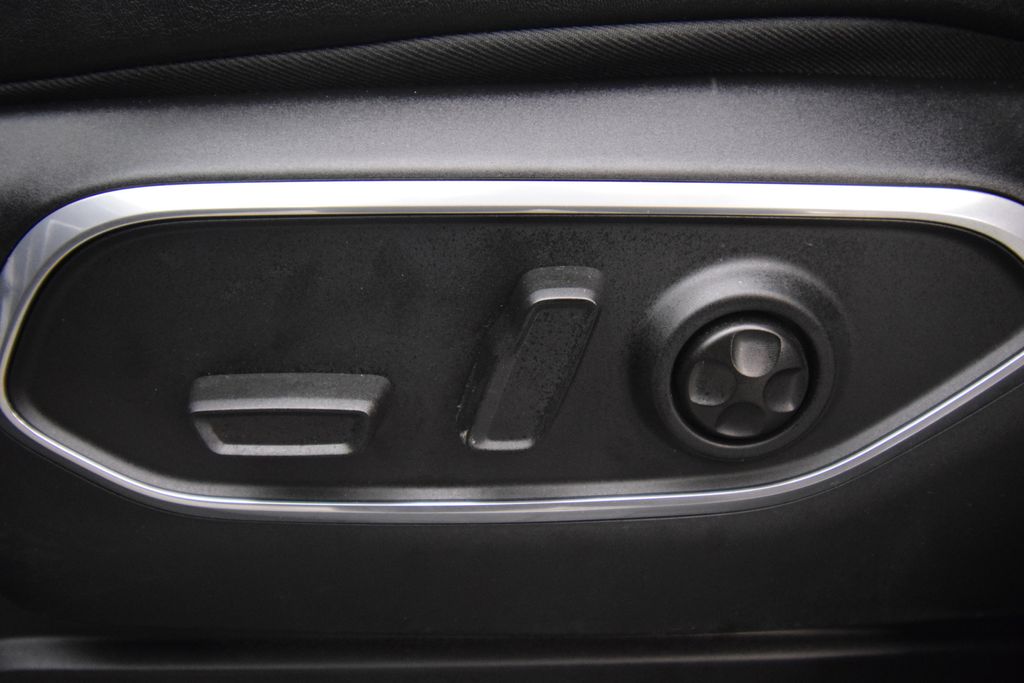 used 2023 Jeep Wagoneer car, priced at $47,595