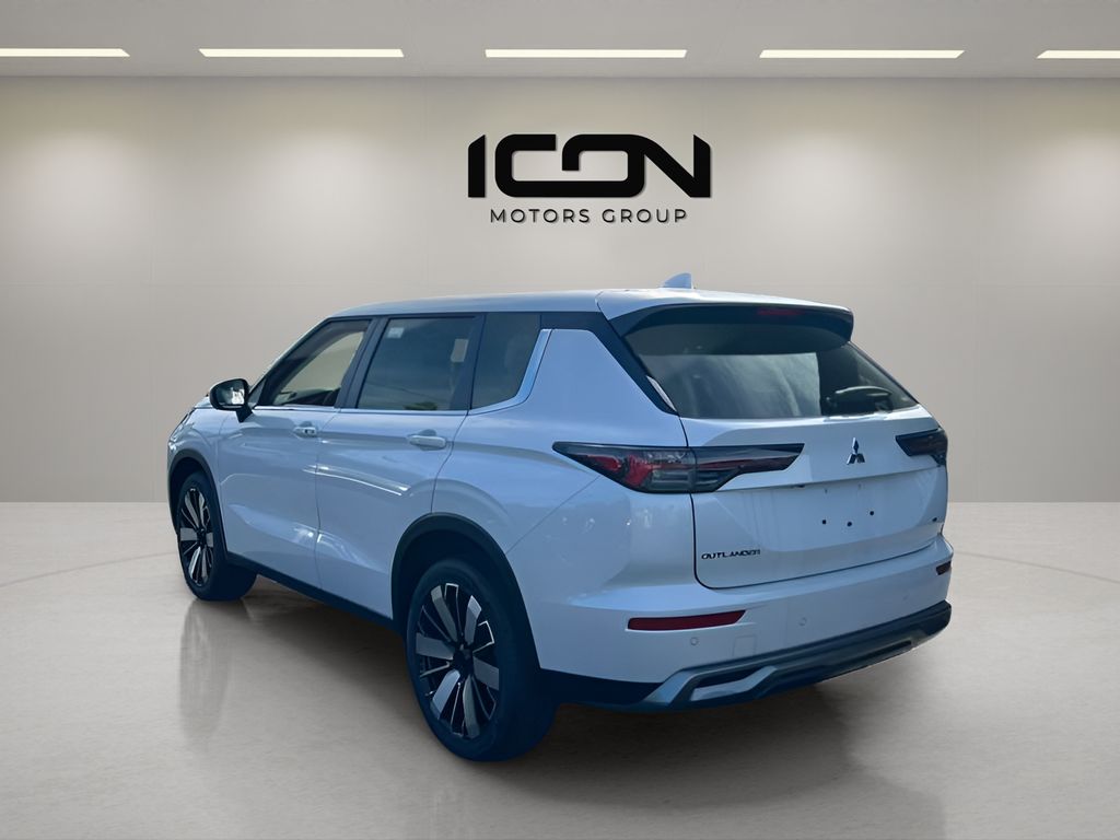 New 2026 Mitsubishi Outlander SUV
