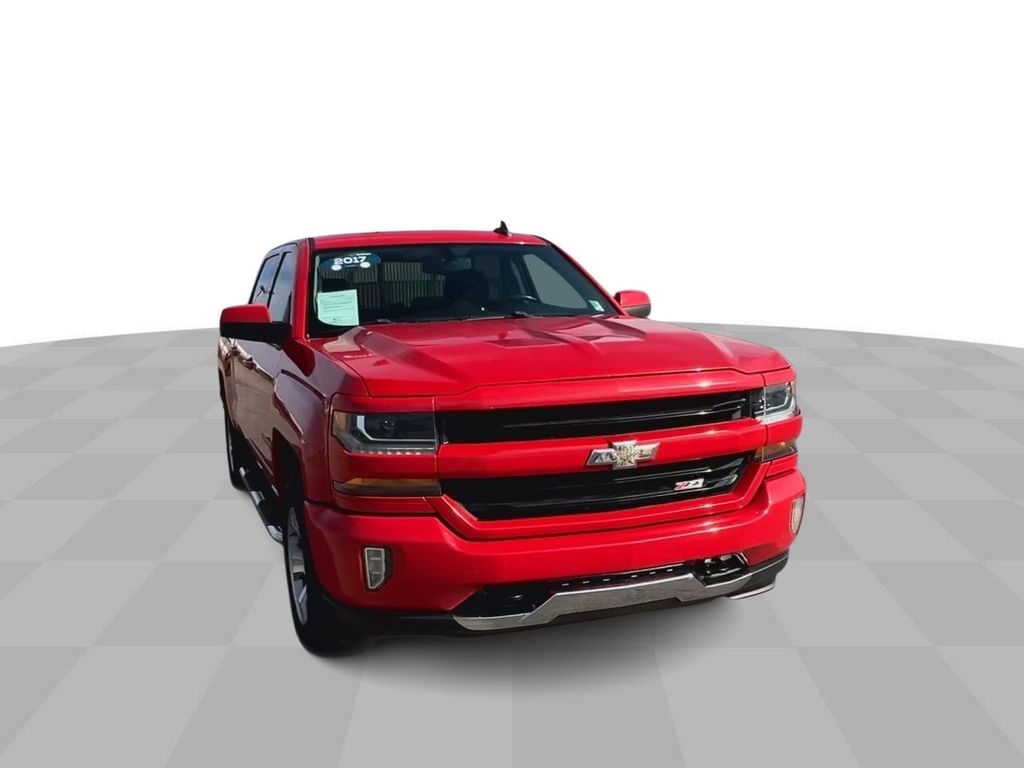 2017 Chevrolet Silverado 1500 LT 3