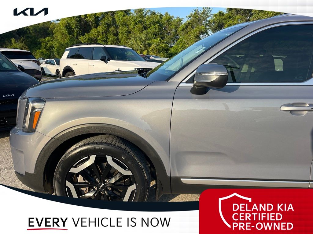 2024 Kia Telluride EX - Photo 13