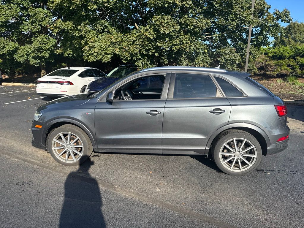 Used 2018 Gray Audi 2.0T Premium image 9