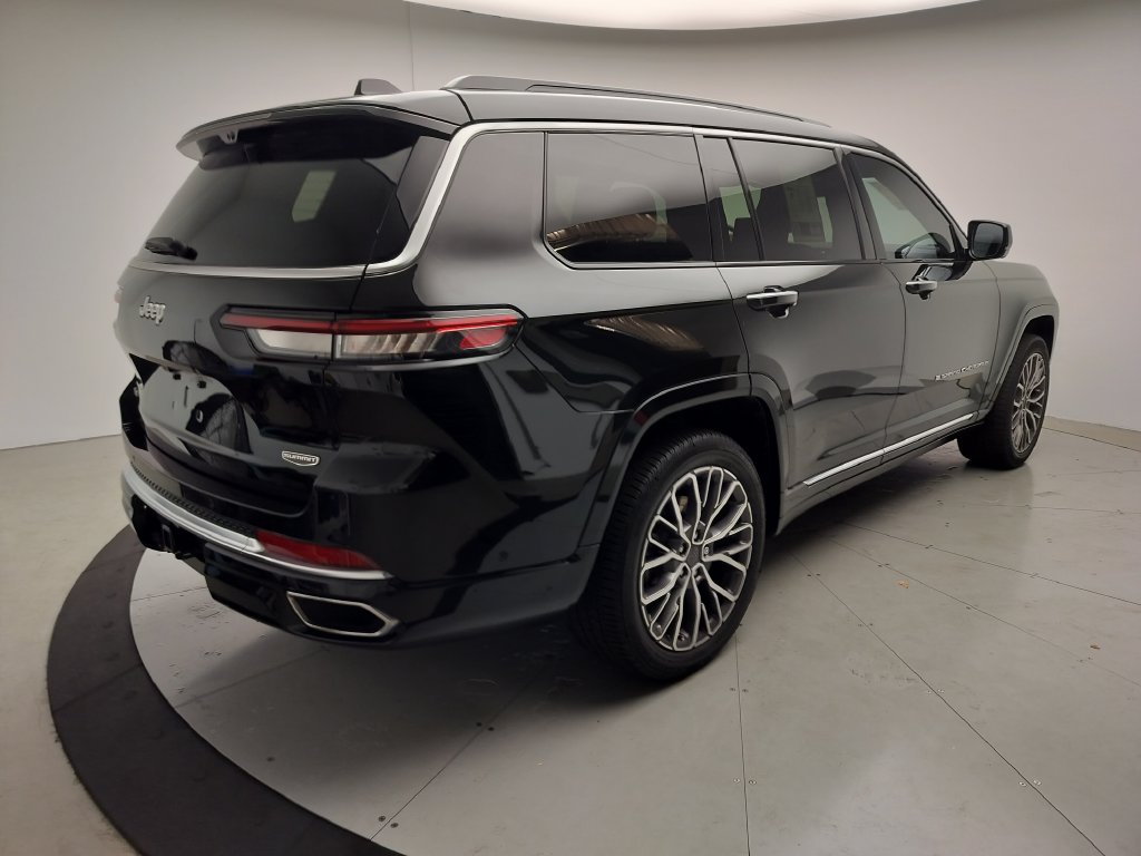 Thumbnail: 2024 Jeep Grand Cherokee L - 5