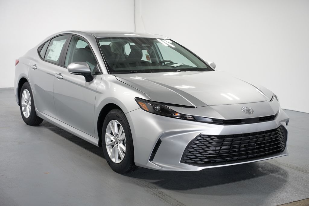 Thumbnail: 2025 Toyota Camry - 3