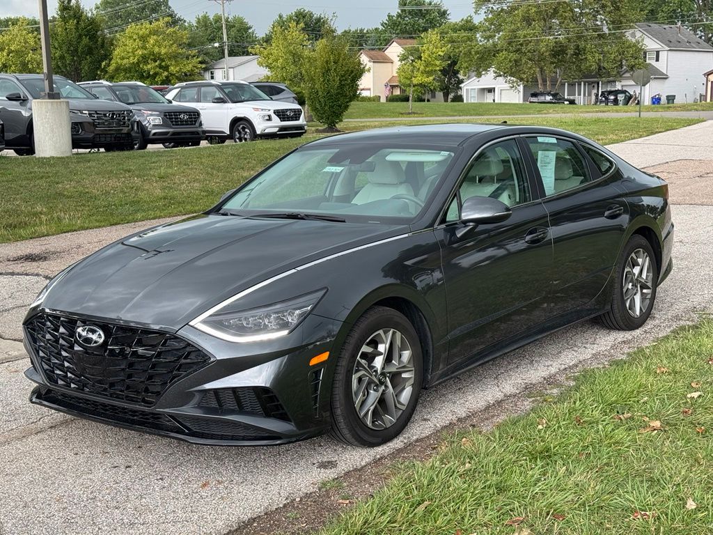 Portofino Gray 2023 Hyundai Sonata Sedan Front-Wheel Drive 8-Speed Automatic