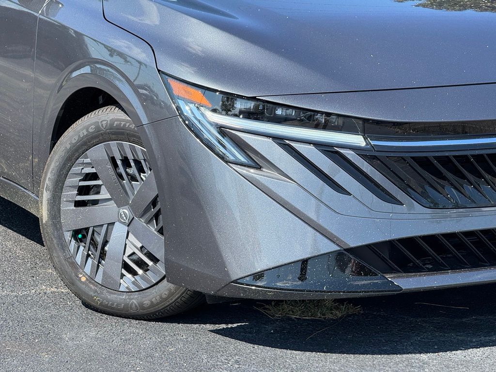 New 2027 Nissan Sentra Sedan