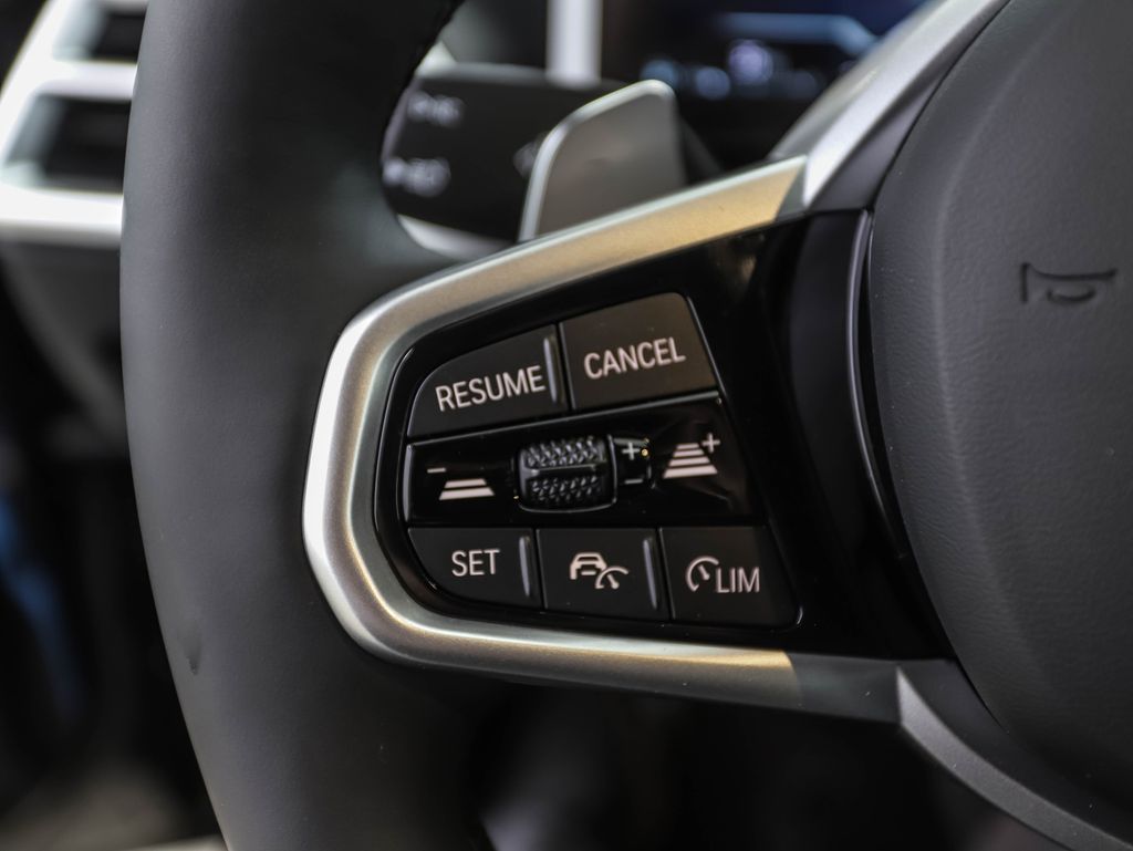 Thumbnail: 2025 BMW 4 Series - 12