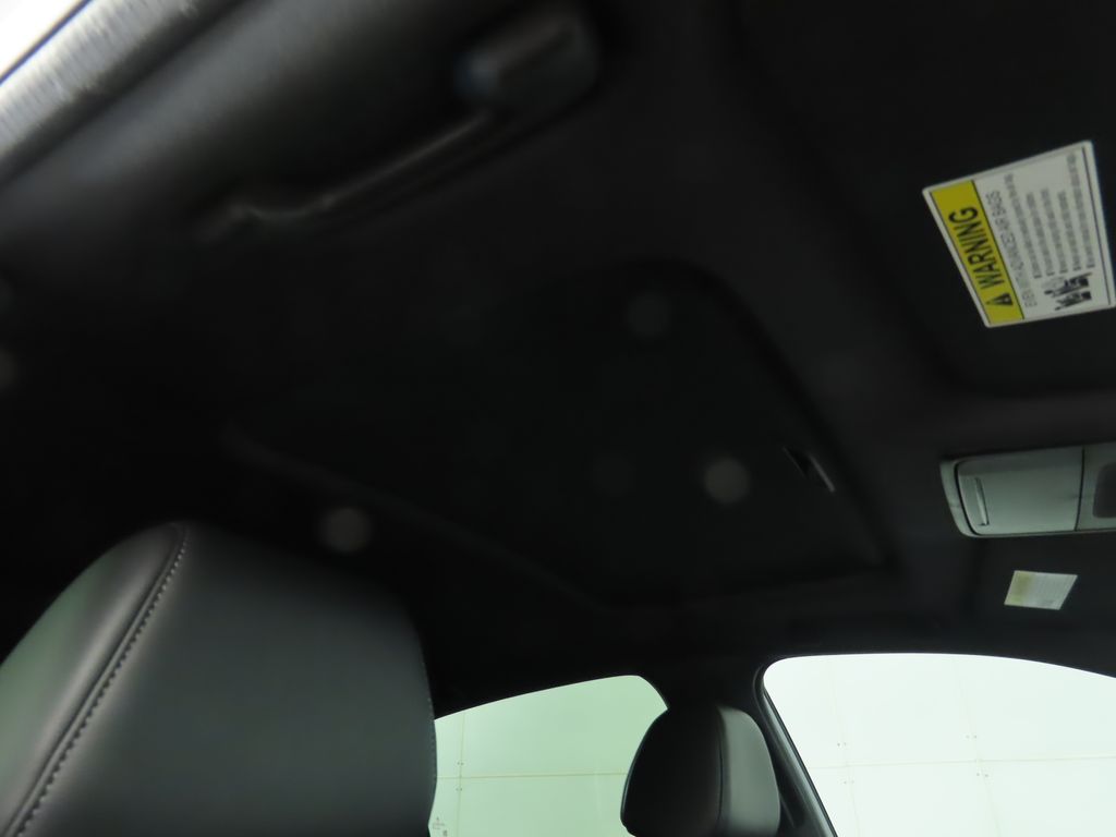 Thumbnail: 2023 Acura Integra - 16