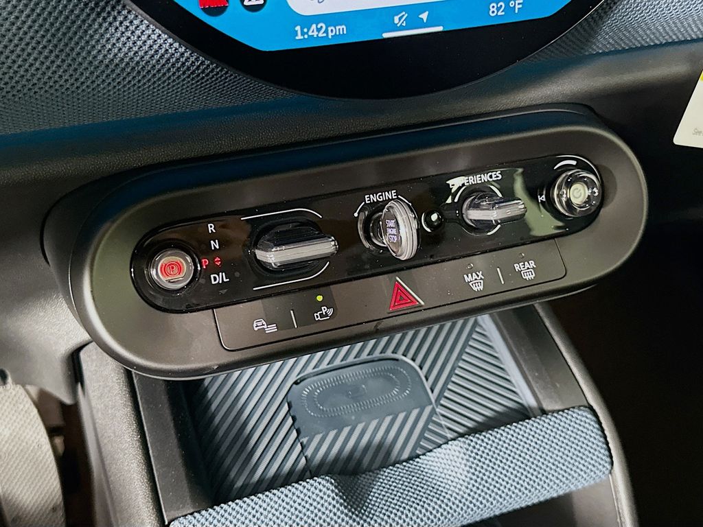 2025 MINI Cooper Countryman Iconic 15