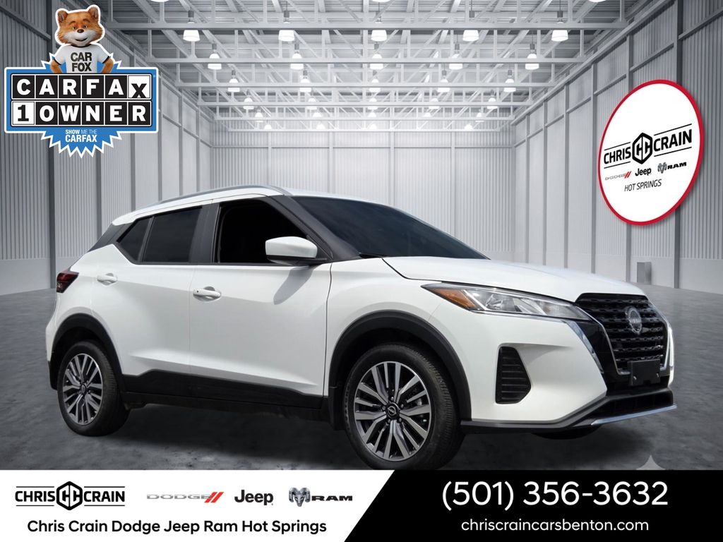 White (Fresh Powder) 2024 Nissan Kicks SUV / Crossover Front-Wheel Drive Continuously Variable Transmission