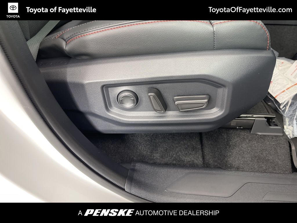 Thumbnail: 2026 Toyota Tundra - 7