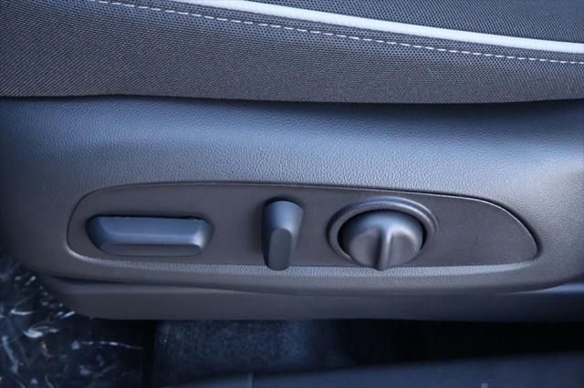 Thumbnail: 2026 Chevrolet TrailBlazer - 16