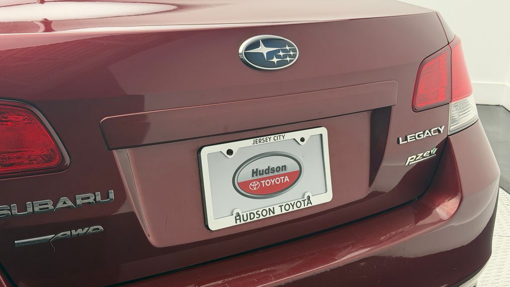 Thumbnail: 2012 Subaru Legacy - 6
