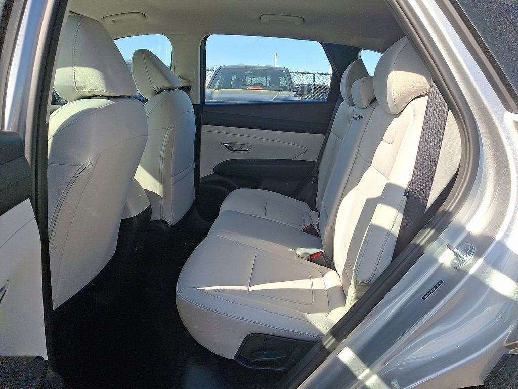 2025 Hyundai Tucson SE 5