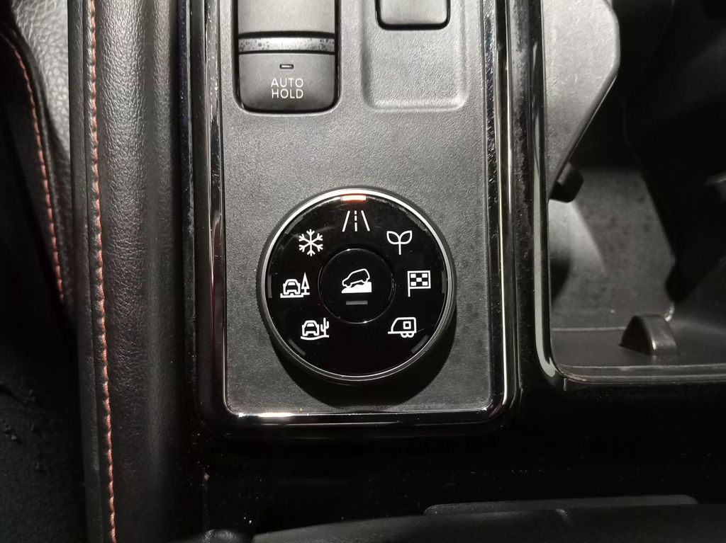 2023 Nissan Pathfinder Rock Creek 4WD