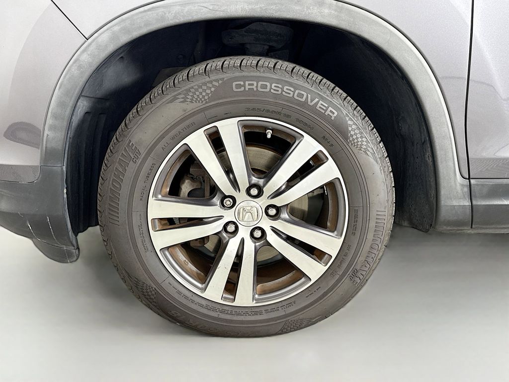 Thumbnail: 2017 Honda Pilot - 30