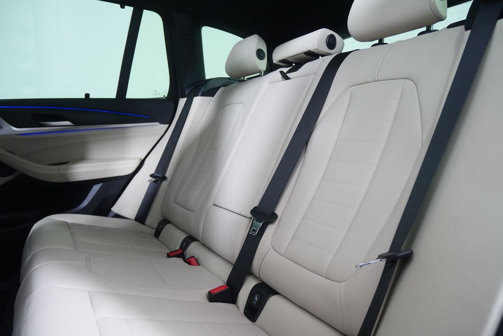 Thumbnail: 2023 BMW X3 - 15