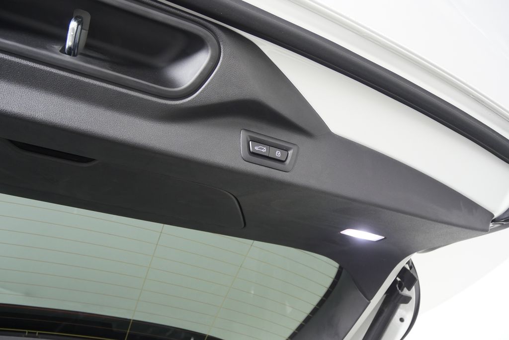 Thumbnail: 2025 BMW X7 - 21