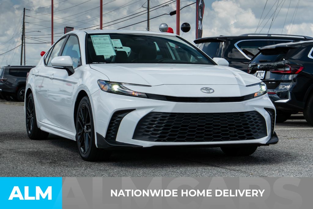 2025 Toyota Camry SE photo 2