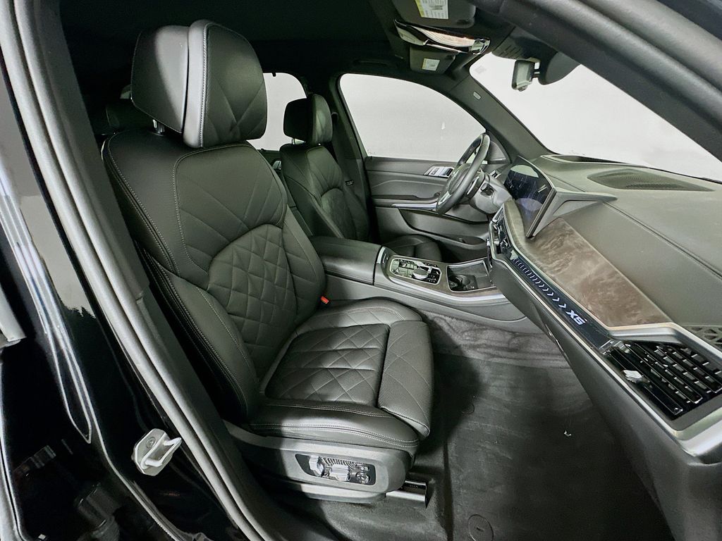 Thumbnail: 2024 BMW X5 - 29