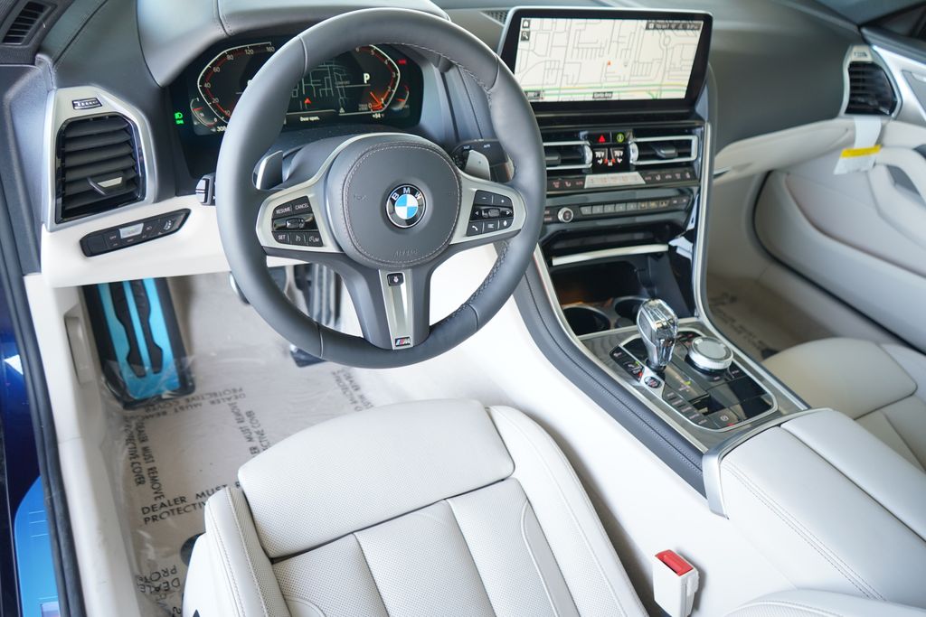 Thumbnail: 2026 BMW 8 Series - 13