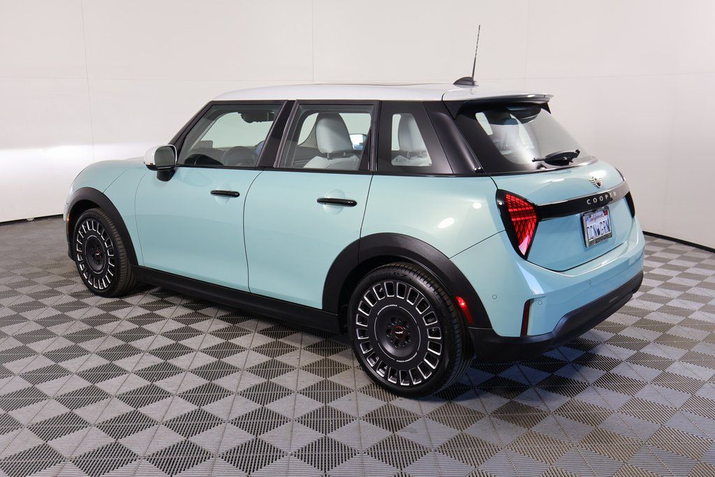 Thumbnail: 2025 MINI Cooper - 6