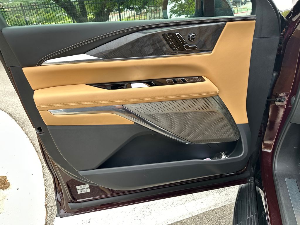 Used Car 2025 Cadillac Escalade Iq  Luxury 2 For Sale Under $110,000 In Austin, Texas