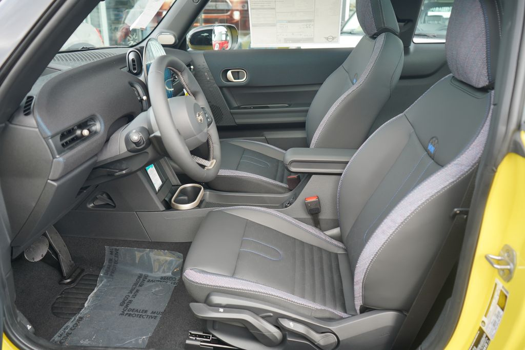 Thumbnail: 2026 MINI Cooper - 6