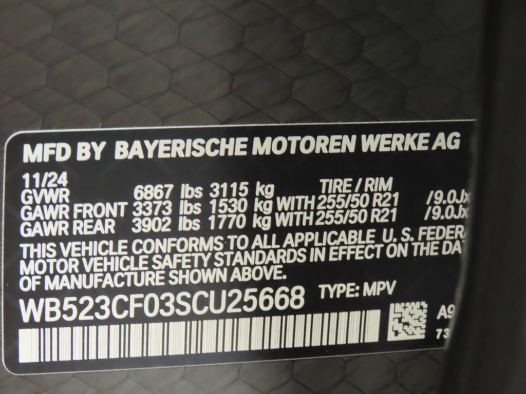 2025 BMW iX xDrive50 31