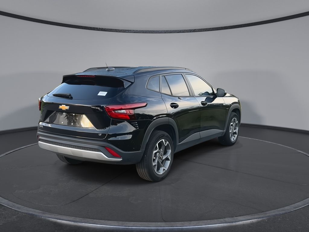 Thumbnail: 2025 Chevrolet Trax - 8