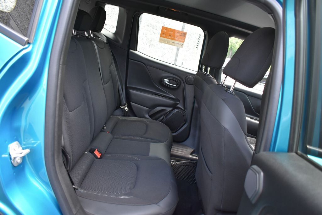 2022 Bikini Metallic Clearcoat Jeep Renegade Altitude 4X4 SUV